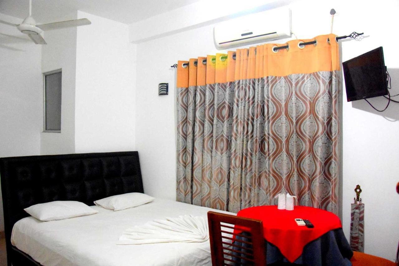 Happy Leoni Hotel Anuradhapura Eksteriør billede